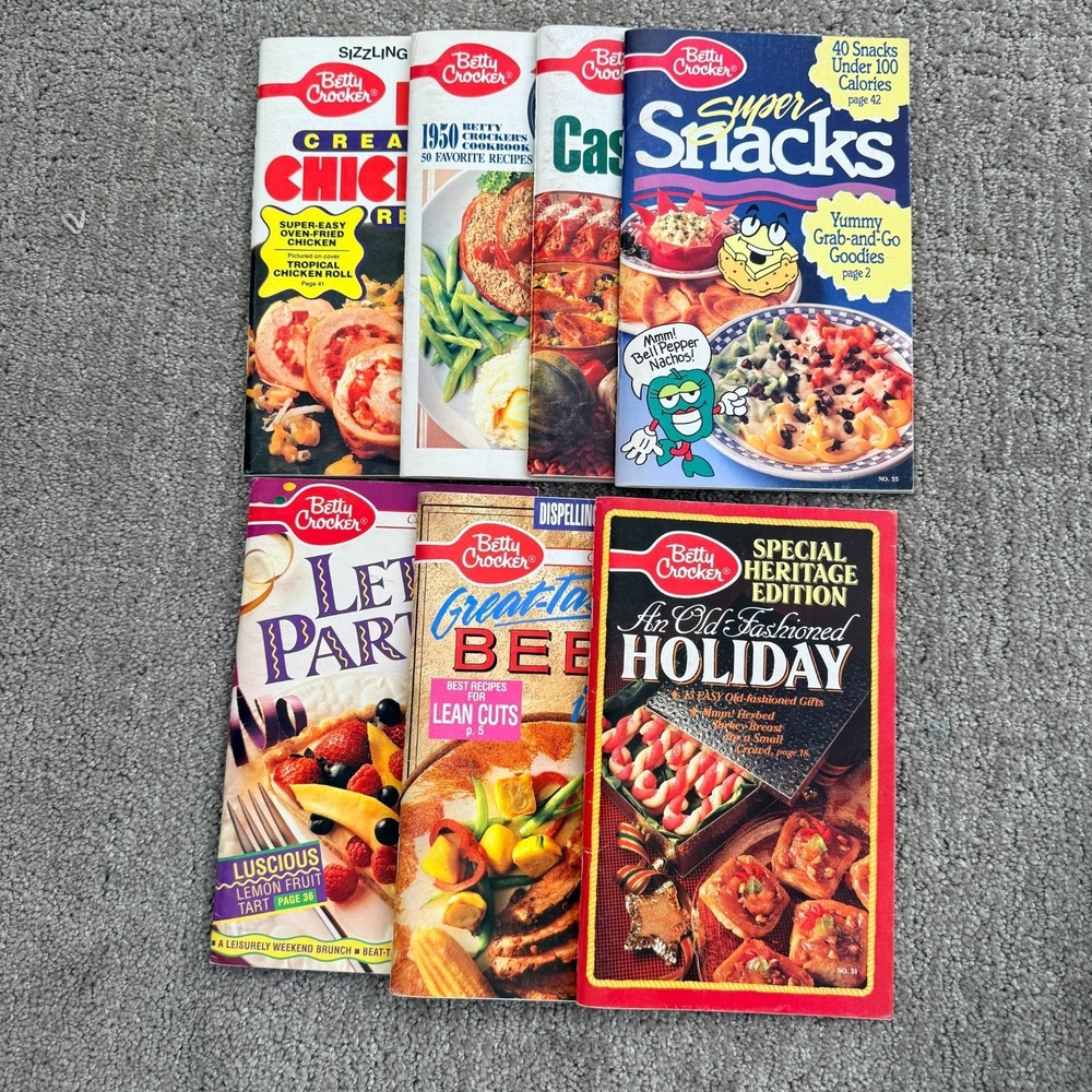 Vintage Betty Crocker‎ Creative Recipes Cookbook Booklet Lot of 7 1990 1991